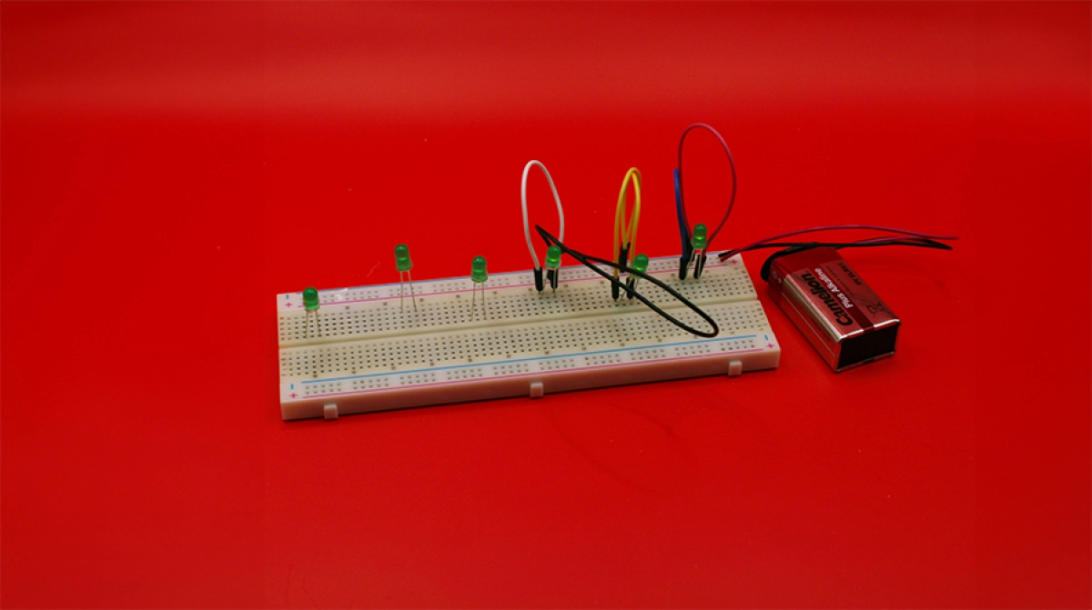 Maak een lichtontwerp in Tinkercad (8+)